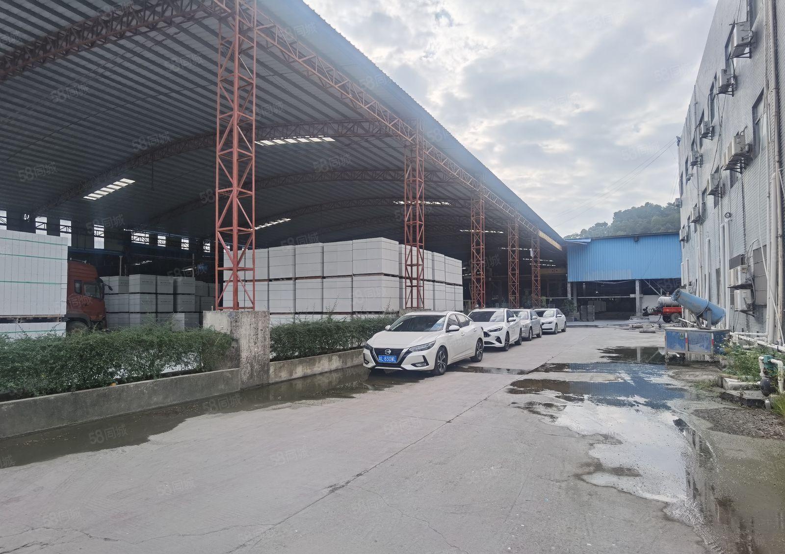 年底特价厂房，可做独门独院厂房，靠近主道，方便大车进出。