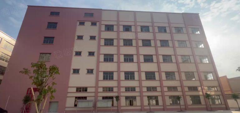 临深大亚湾新出原房东现成装修2000平厂房仓库低价8元出租