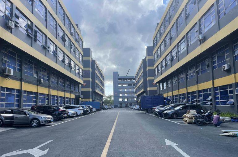 精装修！大亚湾西区新出单层1200平10元一方厂房仓库出租