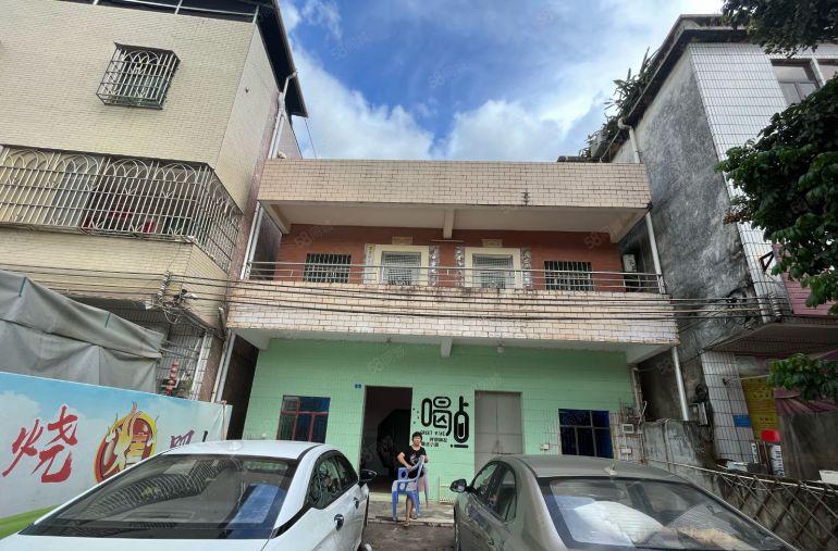 独门独院整栋出租，租金2000元。