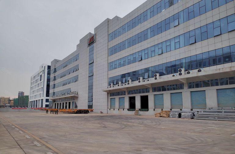 大亚湾全新园区160000平方米，厂房出租，可分租，形象好