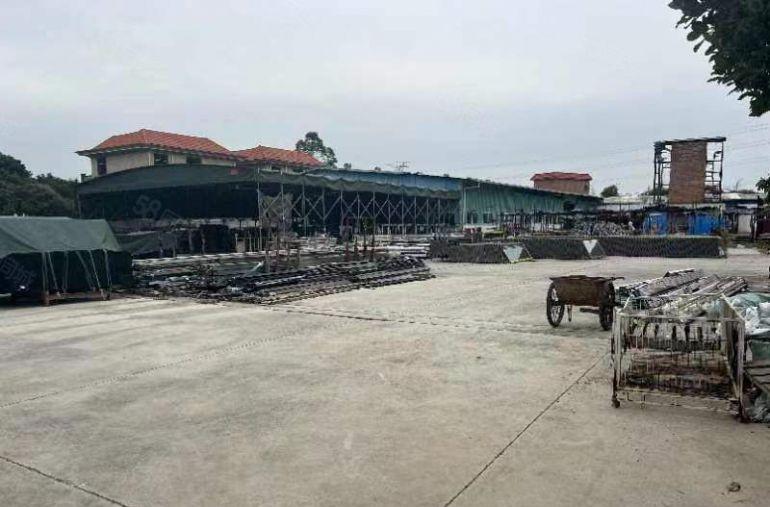 4000平方的厂房配有6000平方的空地