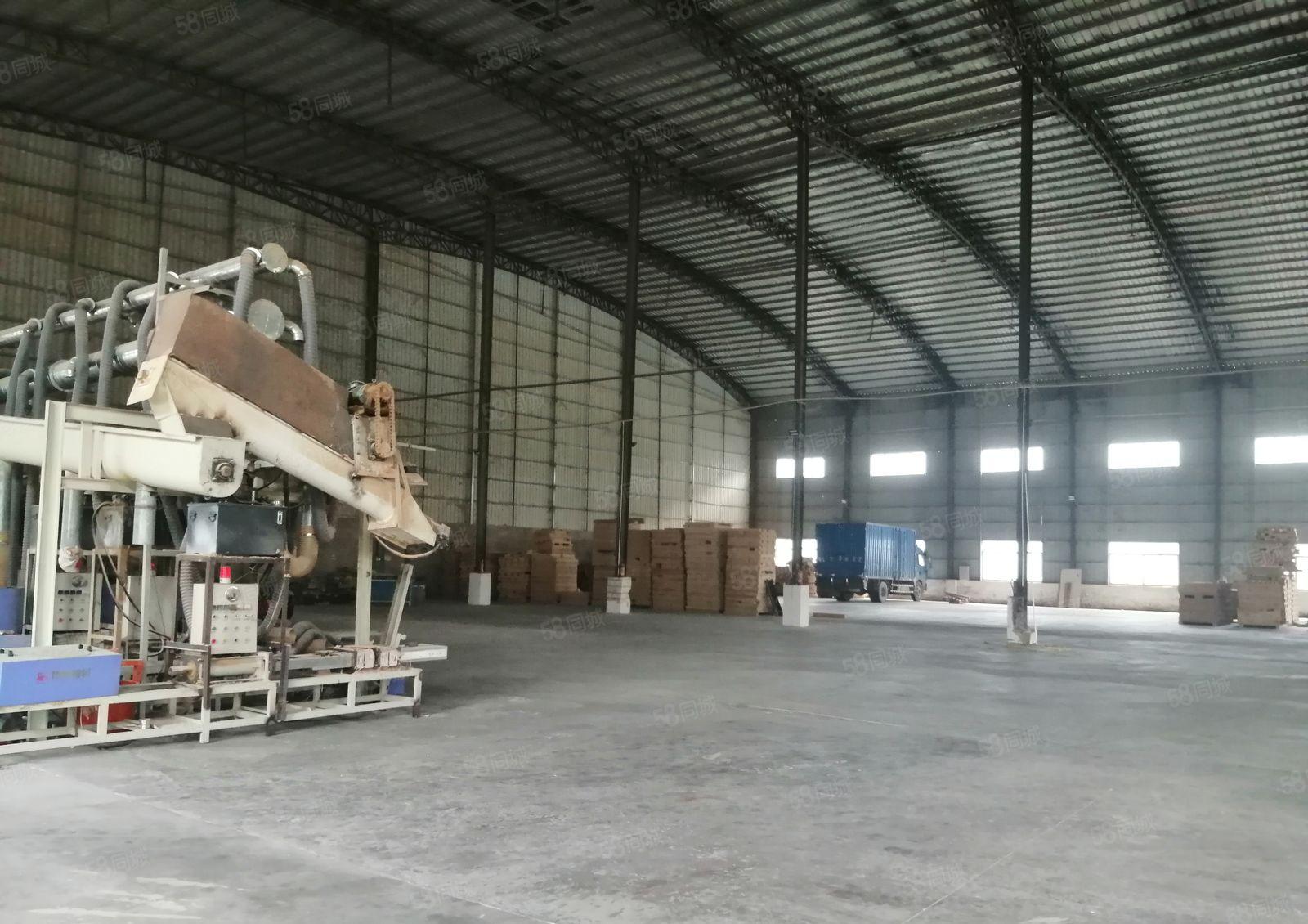 石湾镇单一层钢结构厂房，滴水10米周边无居民区