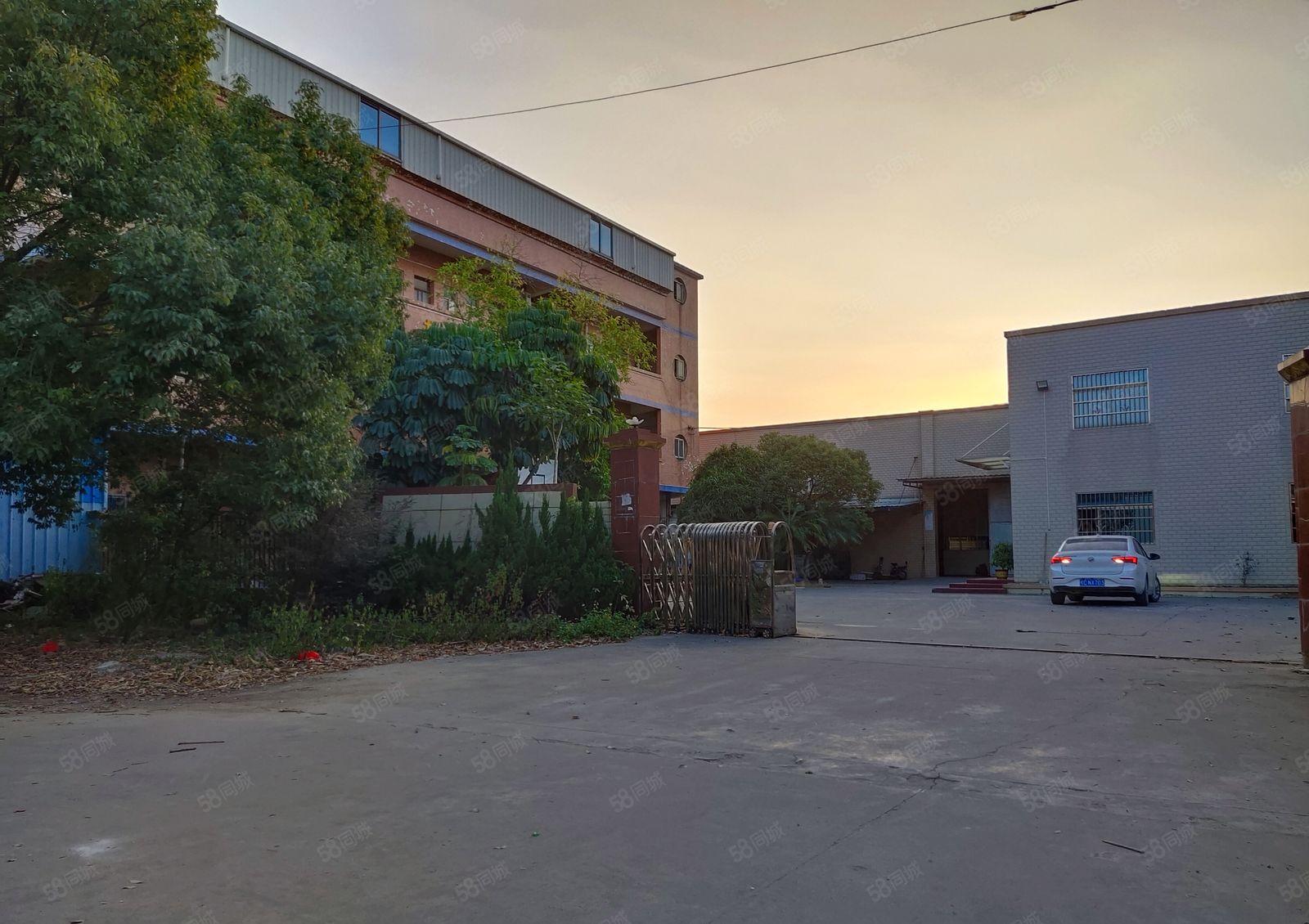 惠州市园洲镇花园式厂房出租3700平方，可分租，可办环评。