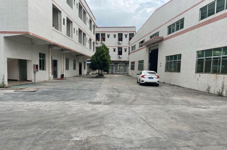 工区园区砖墙到顶滴水9米厂房便宜出租证件齐全环境优美