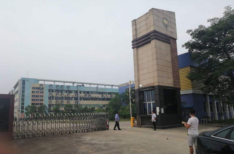 园区内滴水十米砖墙到顶单一层厂房8000平，带牛角 不动产权