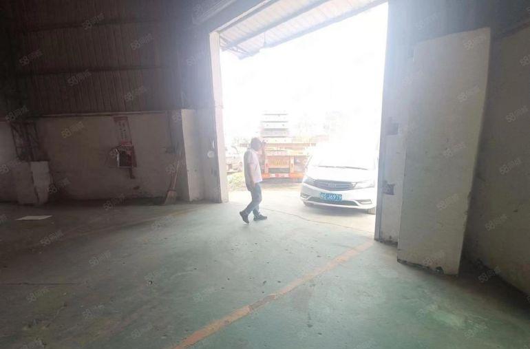 园洲镇大马路边滴水8米单一层