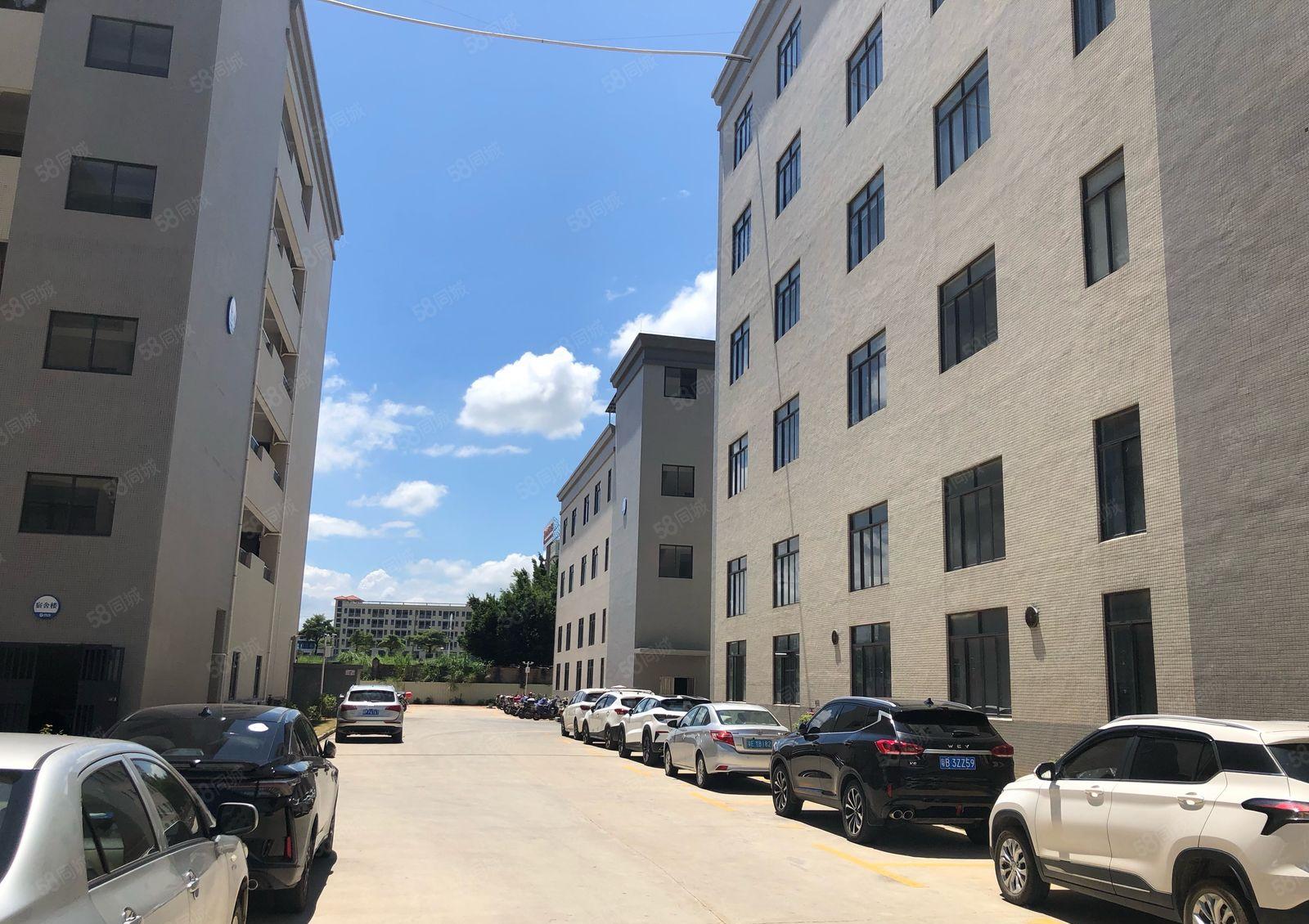 博罗县柏塘镇广梅公路旁新出独门独院12000平米标准厂房。