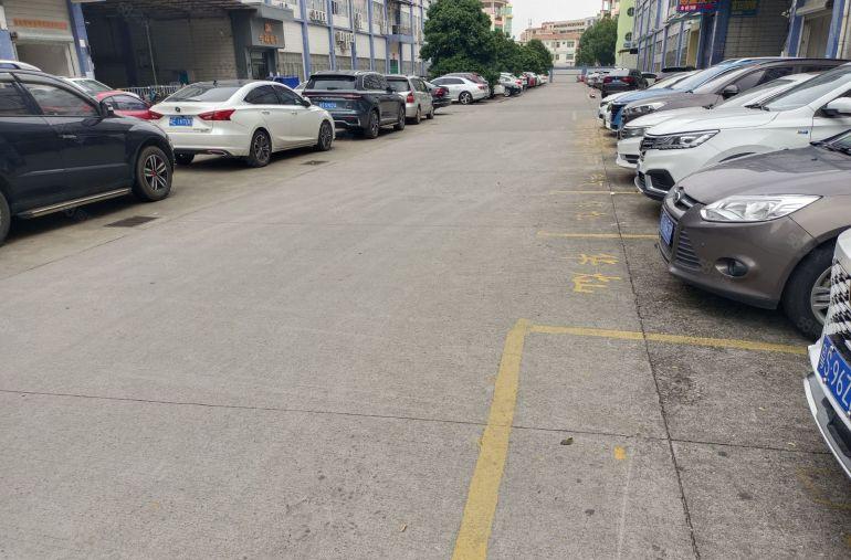 独门独院红本工业园区一楼招租，可办环评，交通便利，易招工