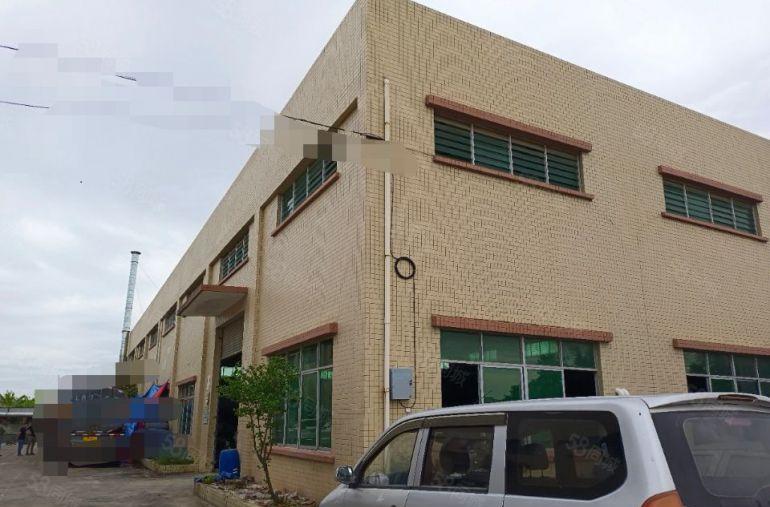 主干道边独独门院砖墙到顶厂房5100平方配套齐全空地大