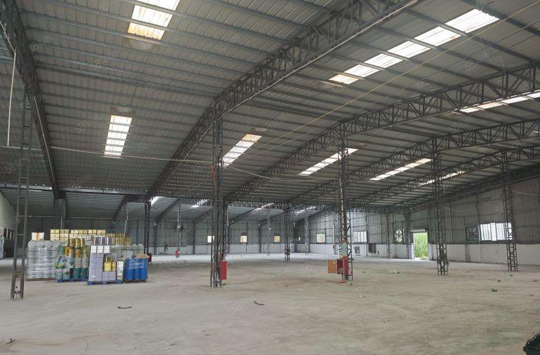 石湾原房东4200平方单一层独院厂房低价出租！10元