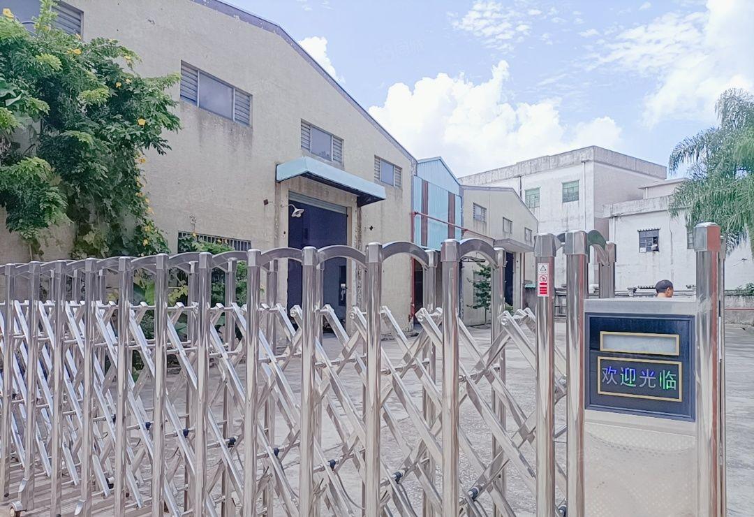 花园式1楼厂房出租 可分租厂房 水电齐全 有院子