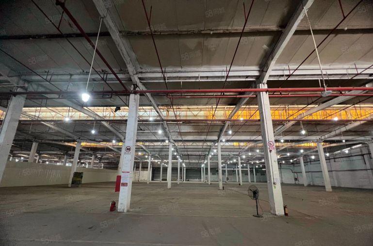 石湾铁场新出原房东5000平滴水9米钢构厂房特价出租空地大！