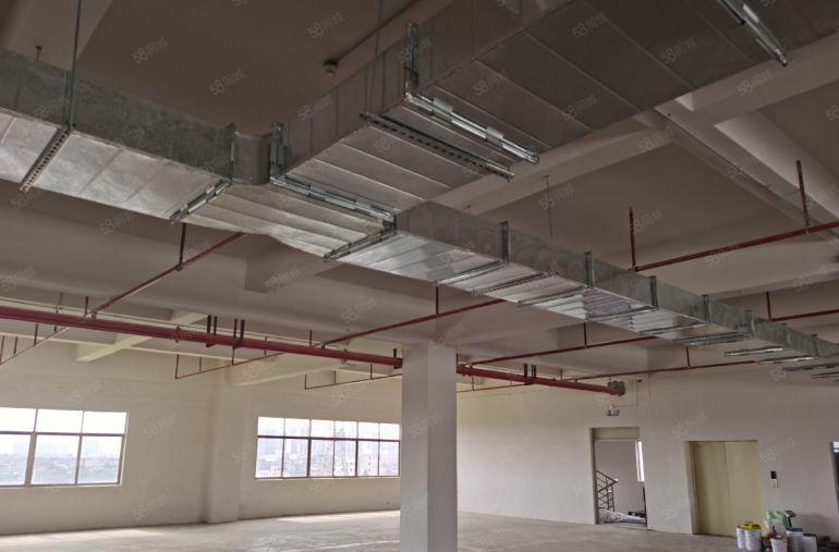 年底急放临莞工业园2吨航车精装修环氧地漆2200平低价出租