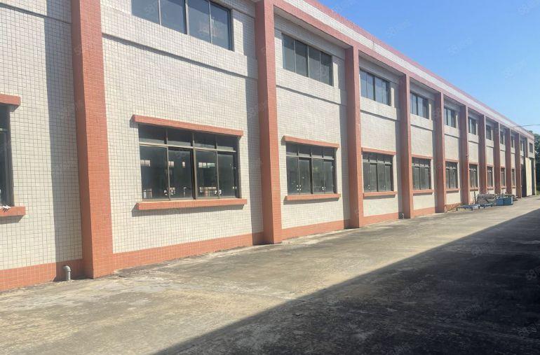 出租花园式红本厂房3840平方，可做污染排水行业，证件齐全