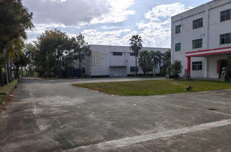 石湾镇砖墙到顶单一层独院厂房出租位于永石大道边上