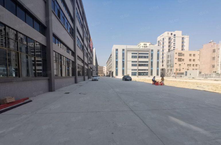 博罗龙溪全新标准厂房三层，原房东实际面积8元起租，环评秒批