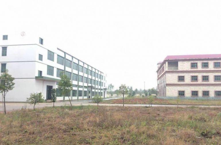 10块钱原房东12万平方独门独院厂房招租