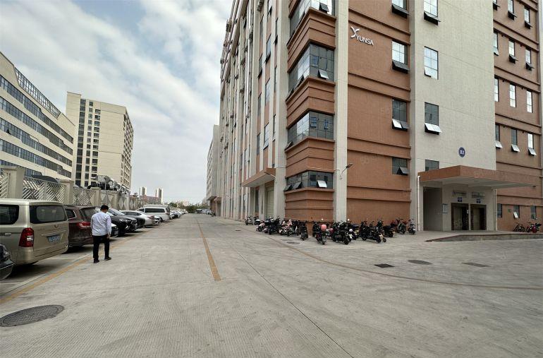 带装修厂房低价出租可分500平方水电齐全仓库出租电商石湾园洲