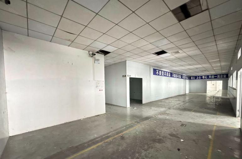 园洲本地佬原房东厂房出租，适合磨具五金注塑机械设备冲压仓库等