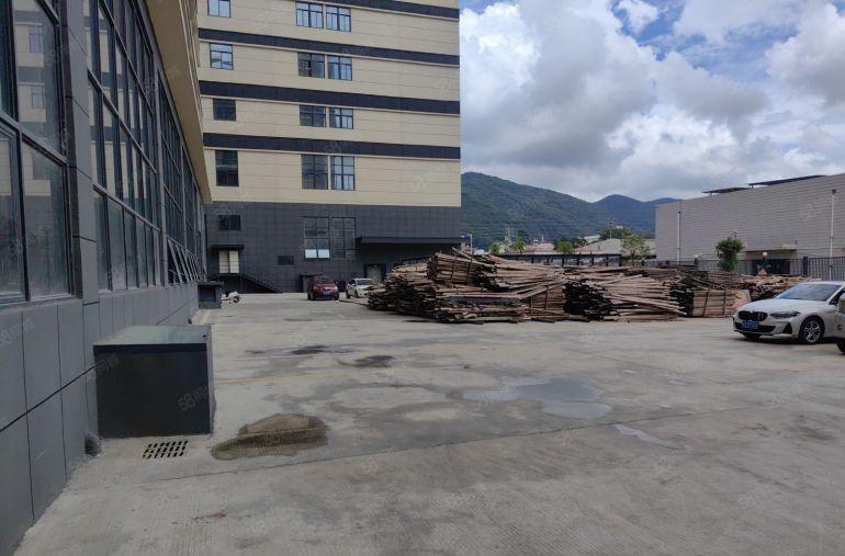 龙溪全新厂房边 国道边 采光好 空间利用大无公摊