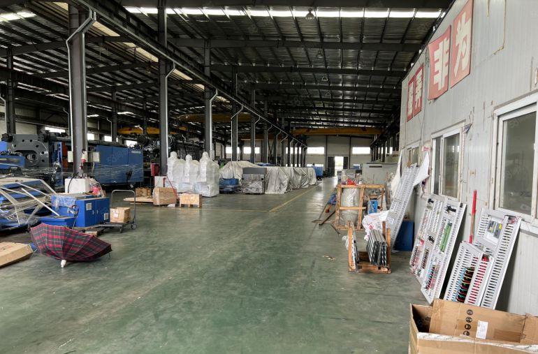 博罗县新出证件齐全形象好滴水十米带4部十吨行车国道边空地大