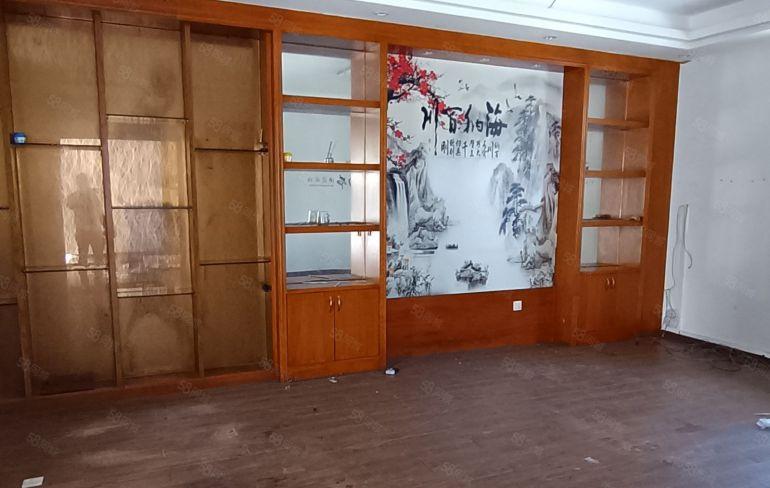 园洲镇独院单一层厂房出租仓库出租，空地大交通便利可办环评