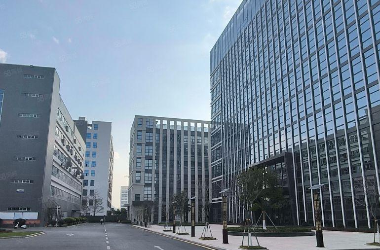 9 元！实际面积单层 2000 平博罗石湾标准厂房低价出租