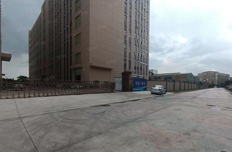 园洲镇全新独院标准厂房出租仓库出租，滴水七米，带蒸汽可分租