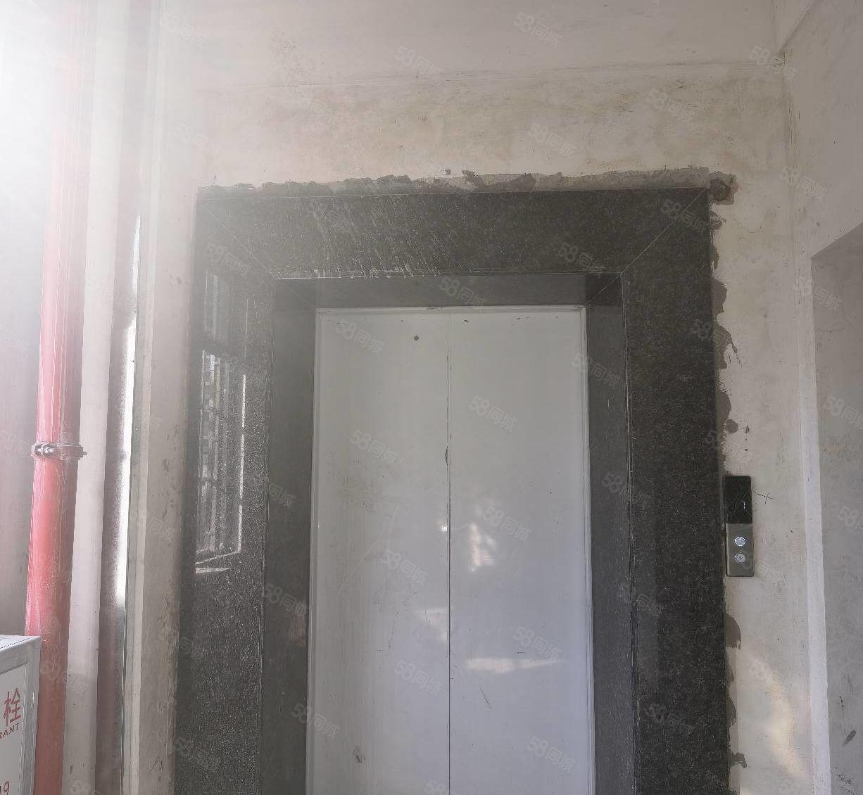 博罗石湾500平方工业厂房出租 办公楼出租 红本可办环评