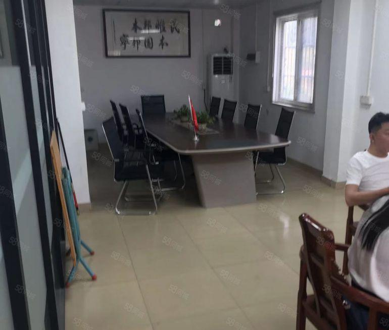 独门独院单一层砖墙到顶厂房出租 2000平方带宿舍豪华办公室