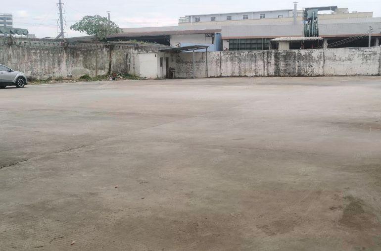 工业区独门独院厂房2310平方出租，空地大形象好