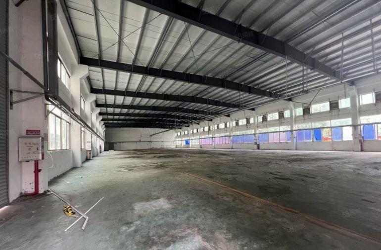 靓四角楼标准厂房16000平米招租