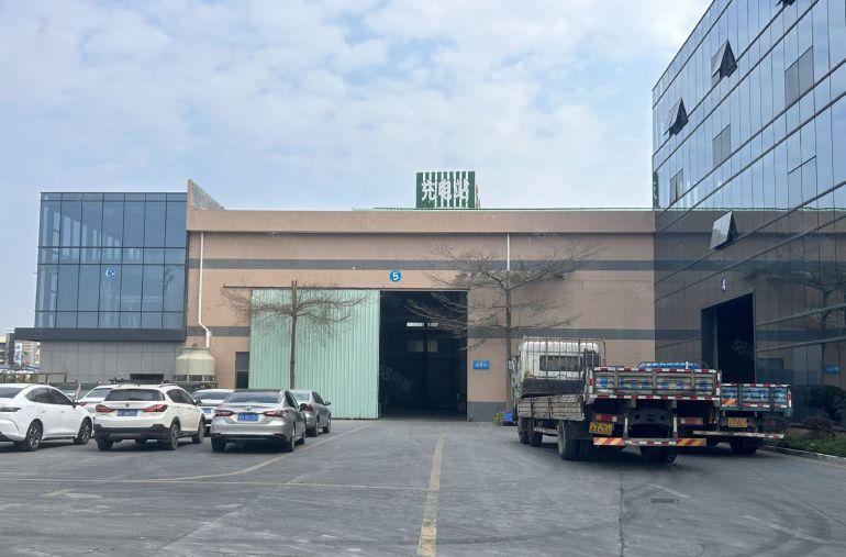 园洲新上带行车钢构独院，带现成办公室，大小好分租