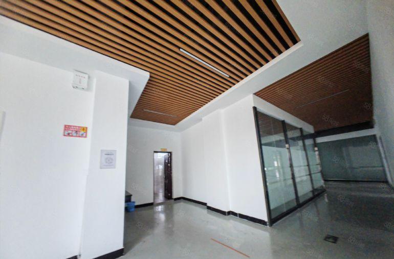 长宁靠近园洲红本地坪漆9.5成新厂房1.4万平 豪华办公室