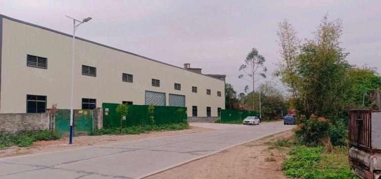 石湾镇化工厂出租，证件齐全，适合塑胶跑道涂料地坪漆等。