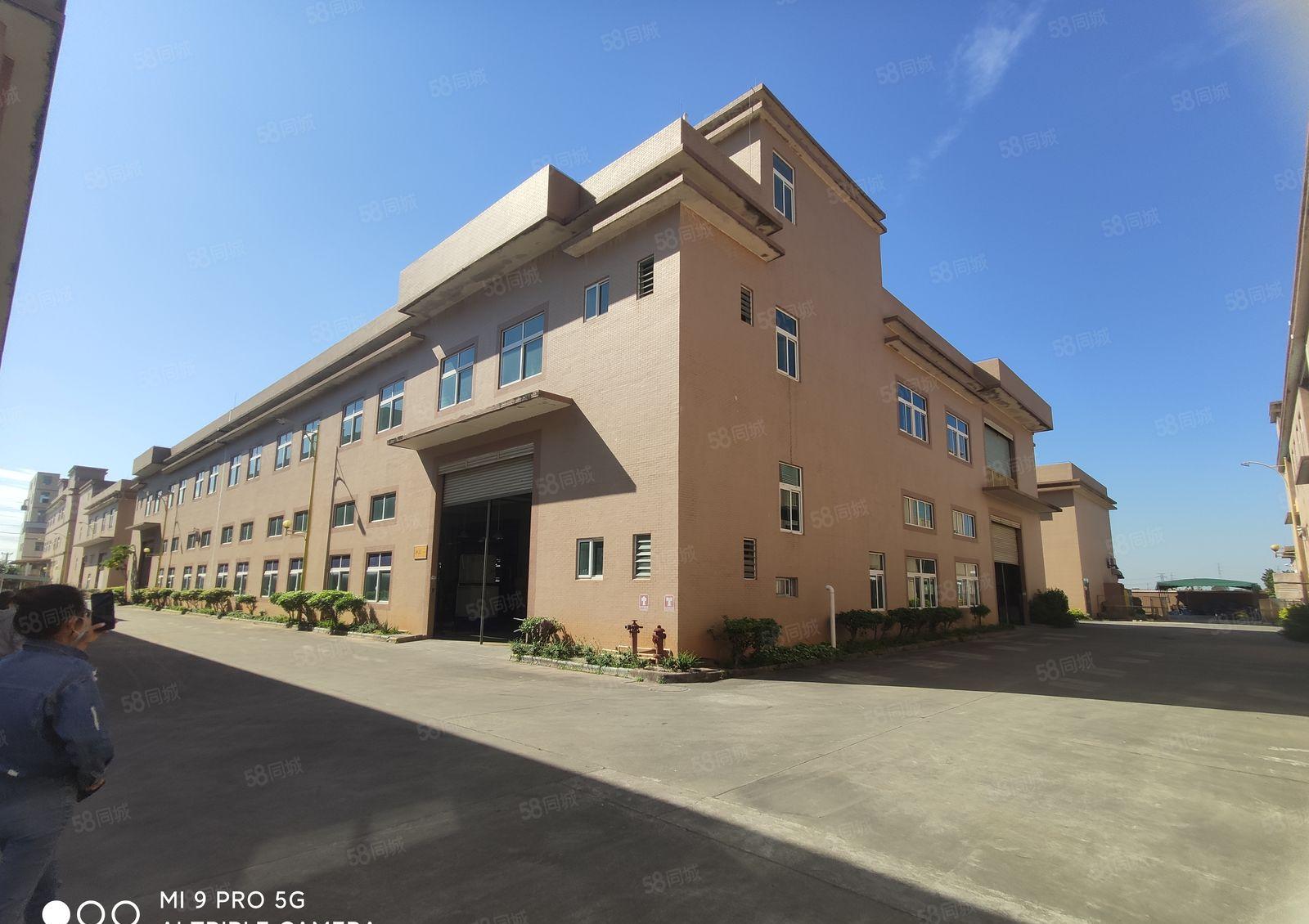 福田镇新出独门独院两层砖墙到顶厂房，红本证件，现成五金环坪。