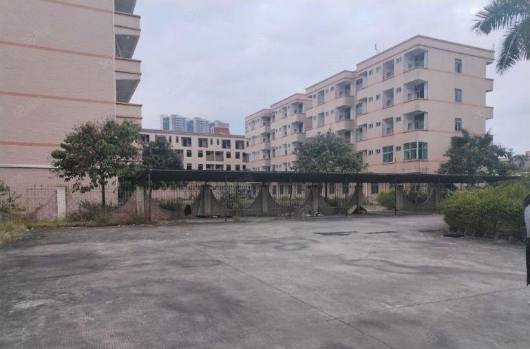 福田镇原房东独院钢构厂房仓库20366平空地大低价12元招租