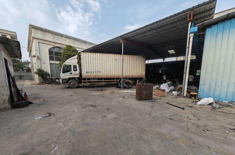 原房东独门独院单一层2500平，只要9.8元，配电250千瓦