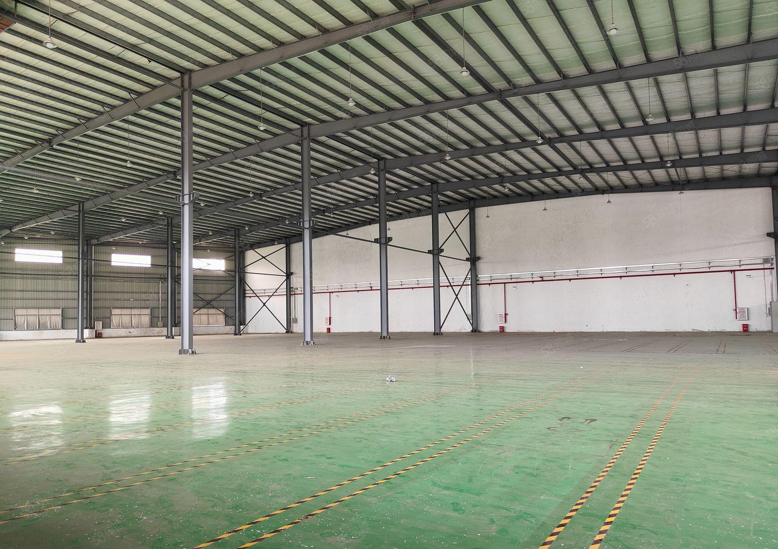 博罗龙溪工业区附近新出8000平方独院厂房出租，可以分租