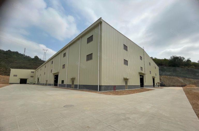 滴水16米钢构1万平方厂房出租空地1.6万平方