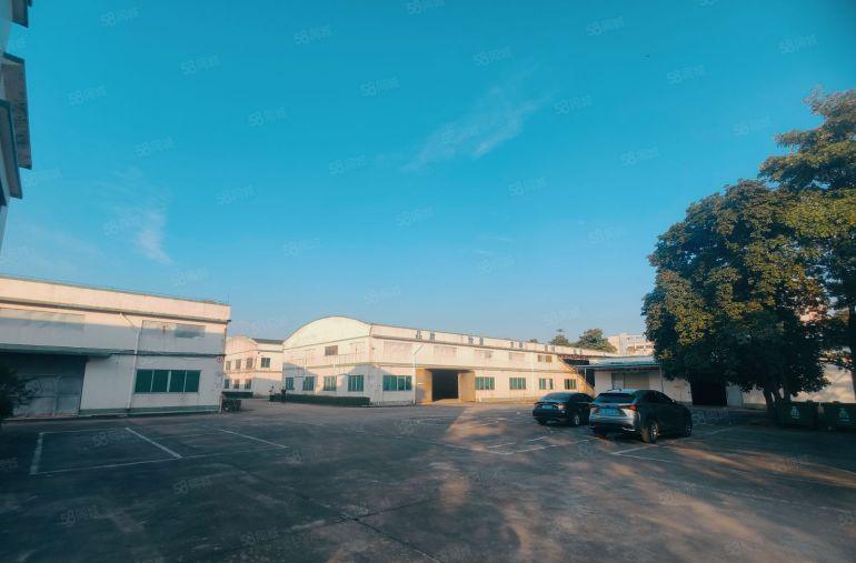博罗县园洲镇原房东独院花园式厂房招租，现成水电，办公室装修。
