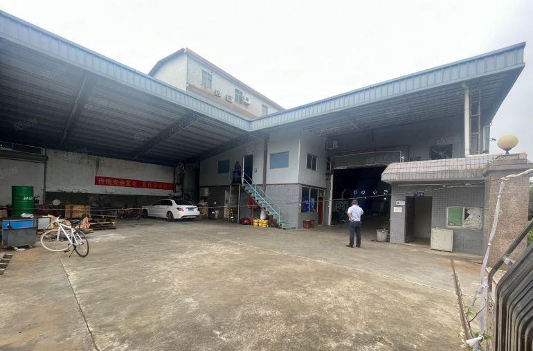 急租园洲原房东小独院，带航车。适合五金注塑磨具机械设备加工等