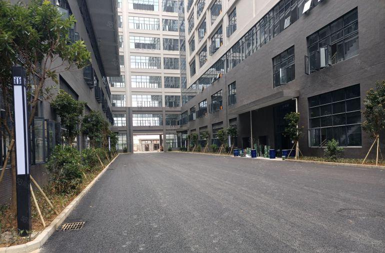 低价出租惠州博罗龙溪全新红本标准厂房