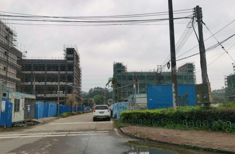 博罗县湖镇厂房出租，全新园区，证件齐全，配套齐全，可售可租。