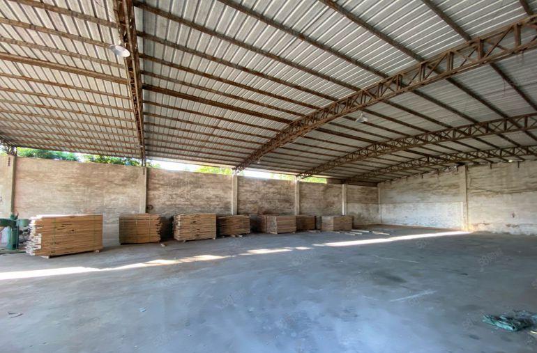 龙溪镇周边无居民铁皮厂房600平方空地1200低价出租