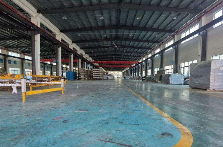 13元博罗石湾国道旁原房东独门独院钢结构滴水九米高出租