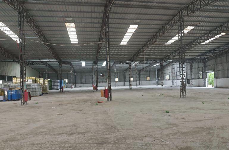 石湾原房东4200平方单一层独院厂房低价出租！10元