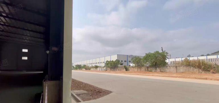 滴水16米钢构1万平方厂房出租空地1.6万平方