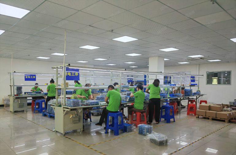 园洲上南现成无尘车间原房东厂房1300平，办公室齐全价格便宜